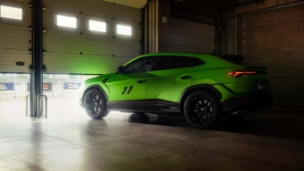 lamborghini-urus-performante-essenza-scv12-special-edition