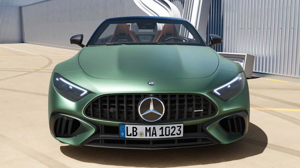mercedes-amg-sl-63-s-e-performance