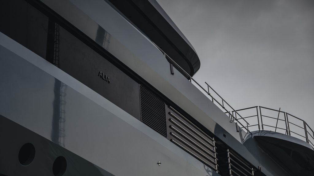 alia-yachts-53m-sea-club