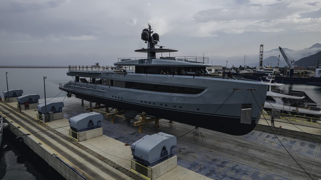 alia-yachts-53m-sea-club