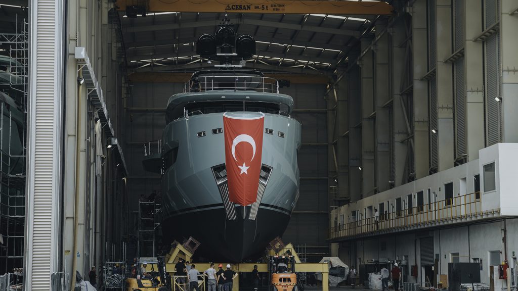 alia-yachts-53m-sea-club
