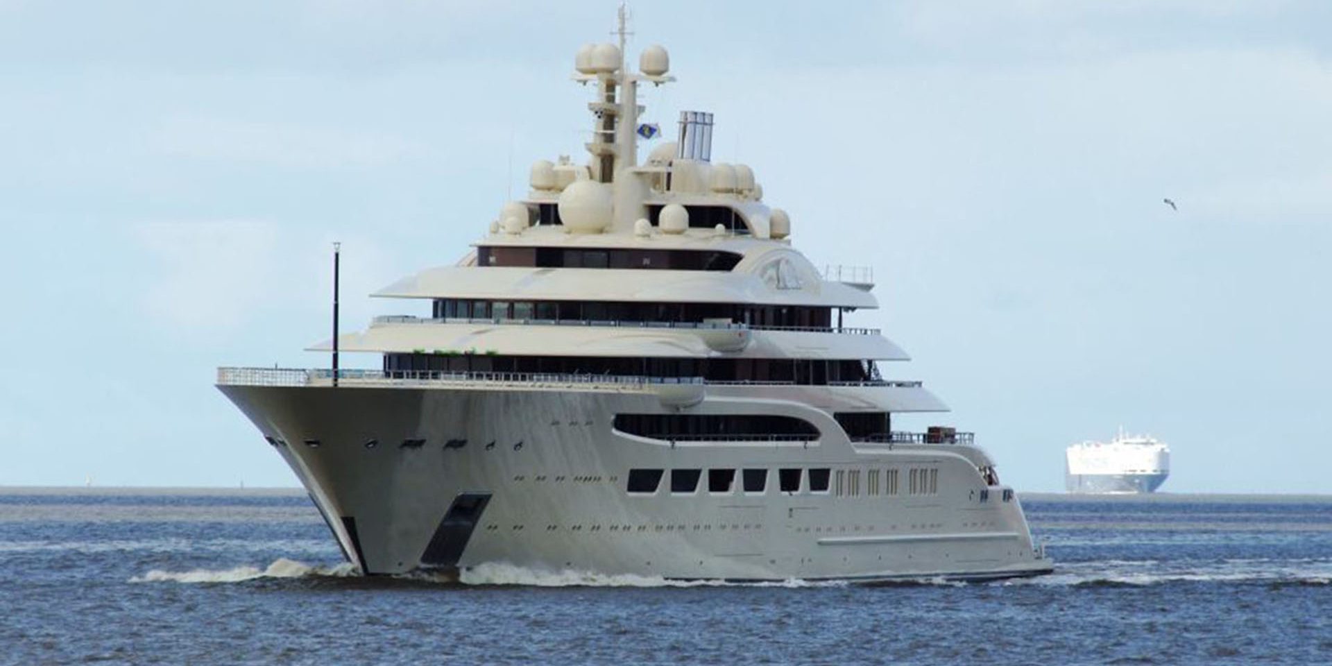 lurssen-dilbar