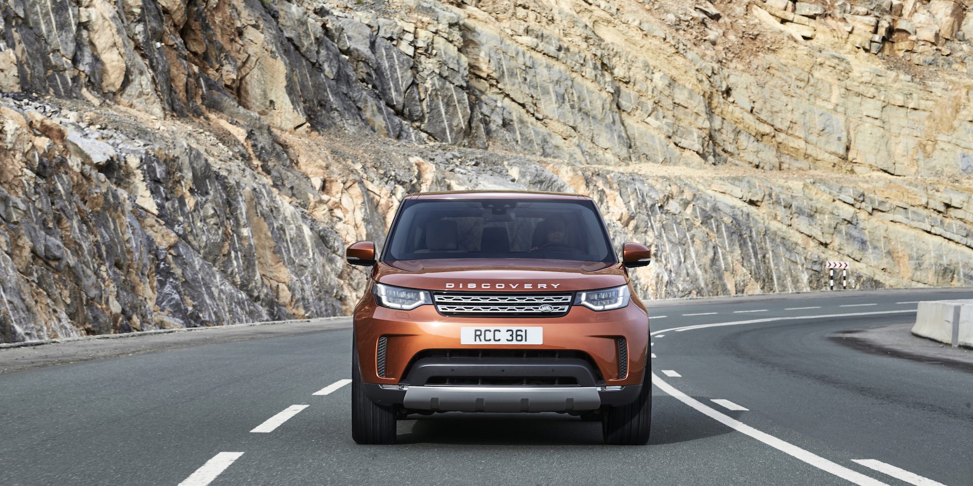 nuova-land-rover-discovery-48