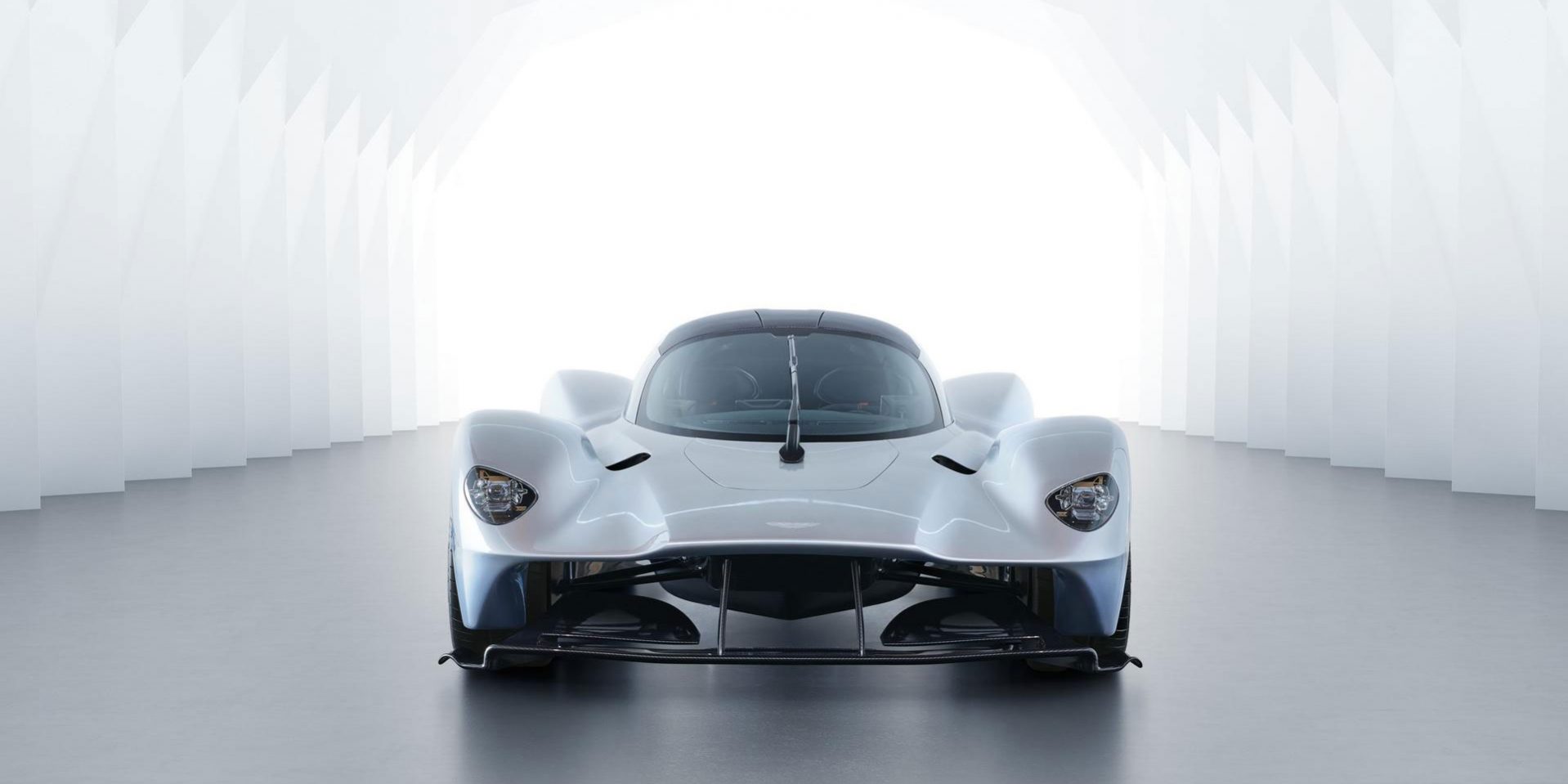 aston-martin-valkyrie