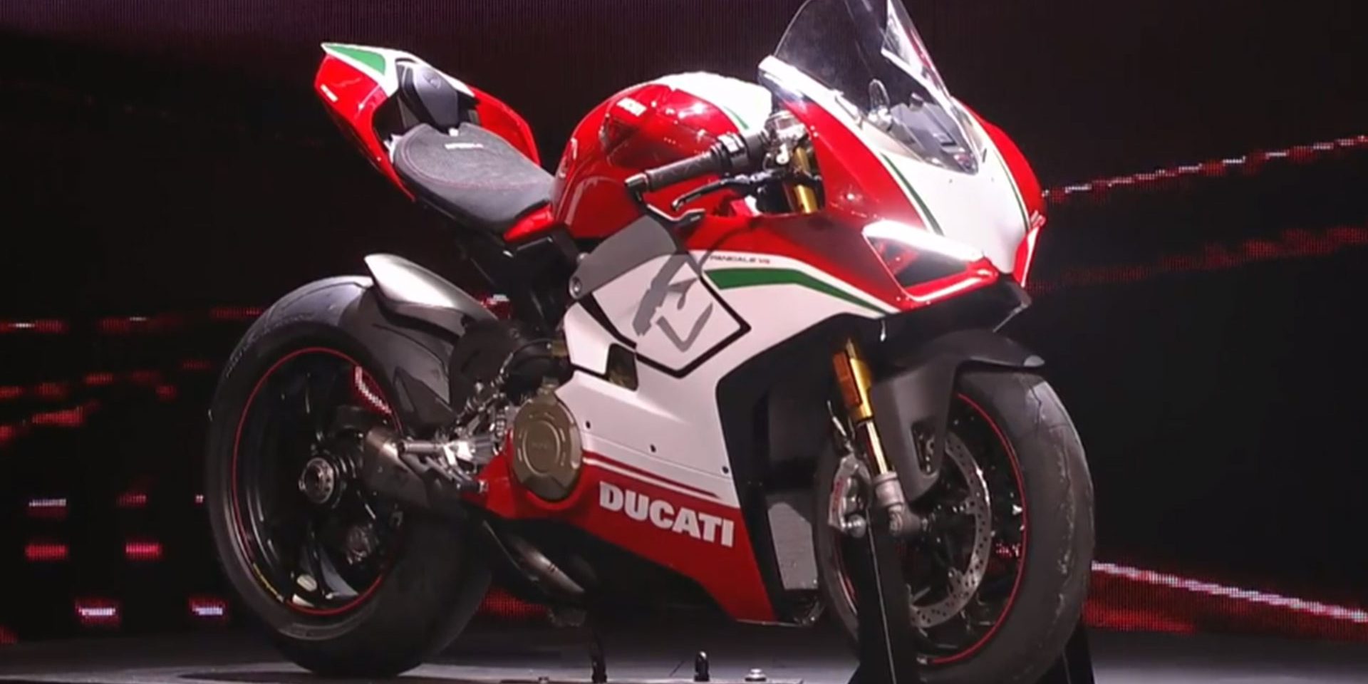 ducati-panigale-v4