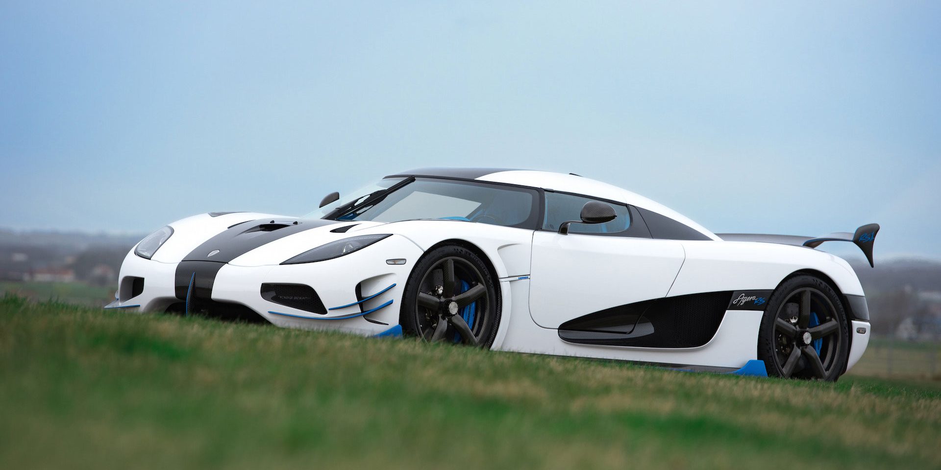 koenigsegg-agera-rs1