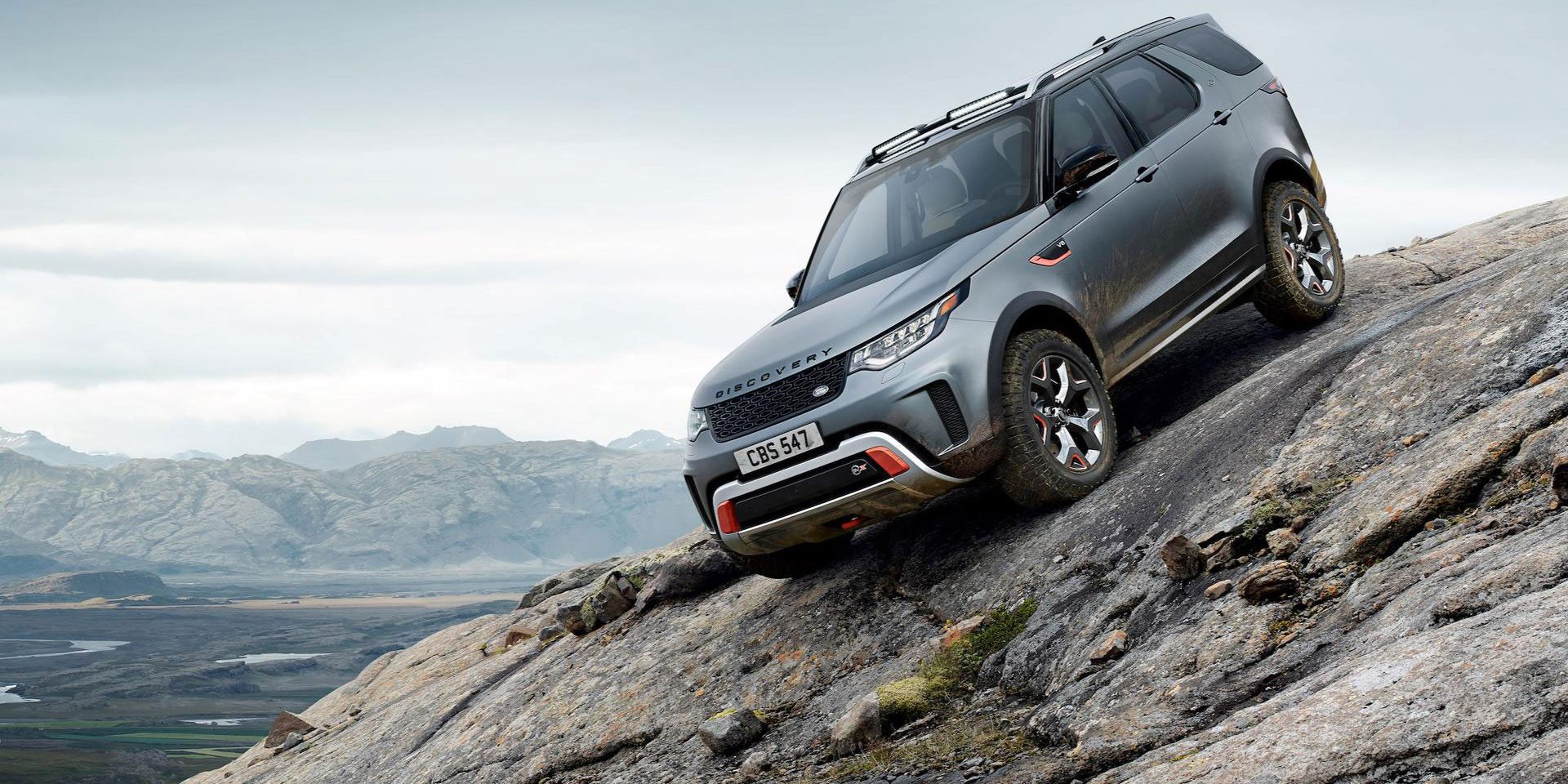 land-rover-discovery-svx