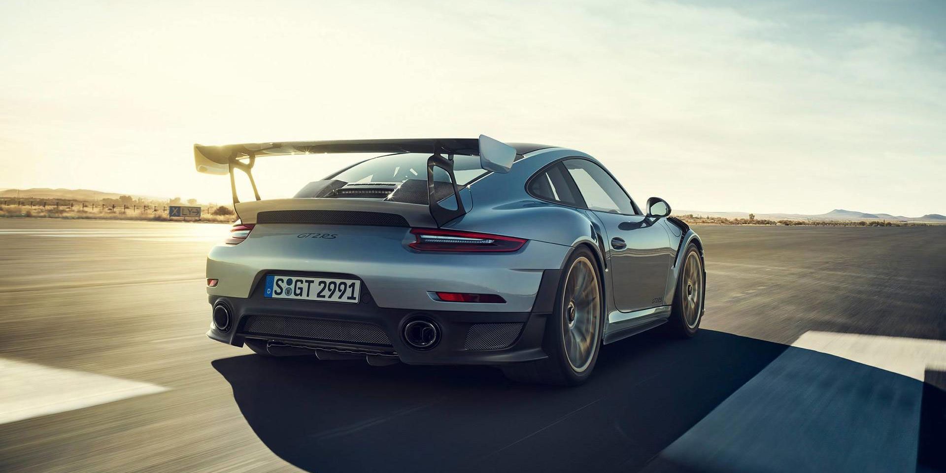 porsche-911-gt2-rs