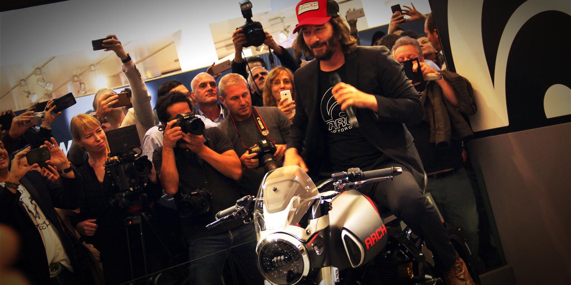 arch-motorcycle-eicma-2017-keanu-reeves