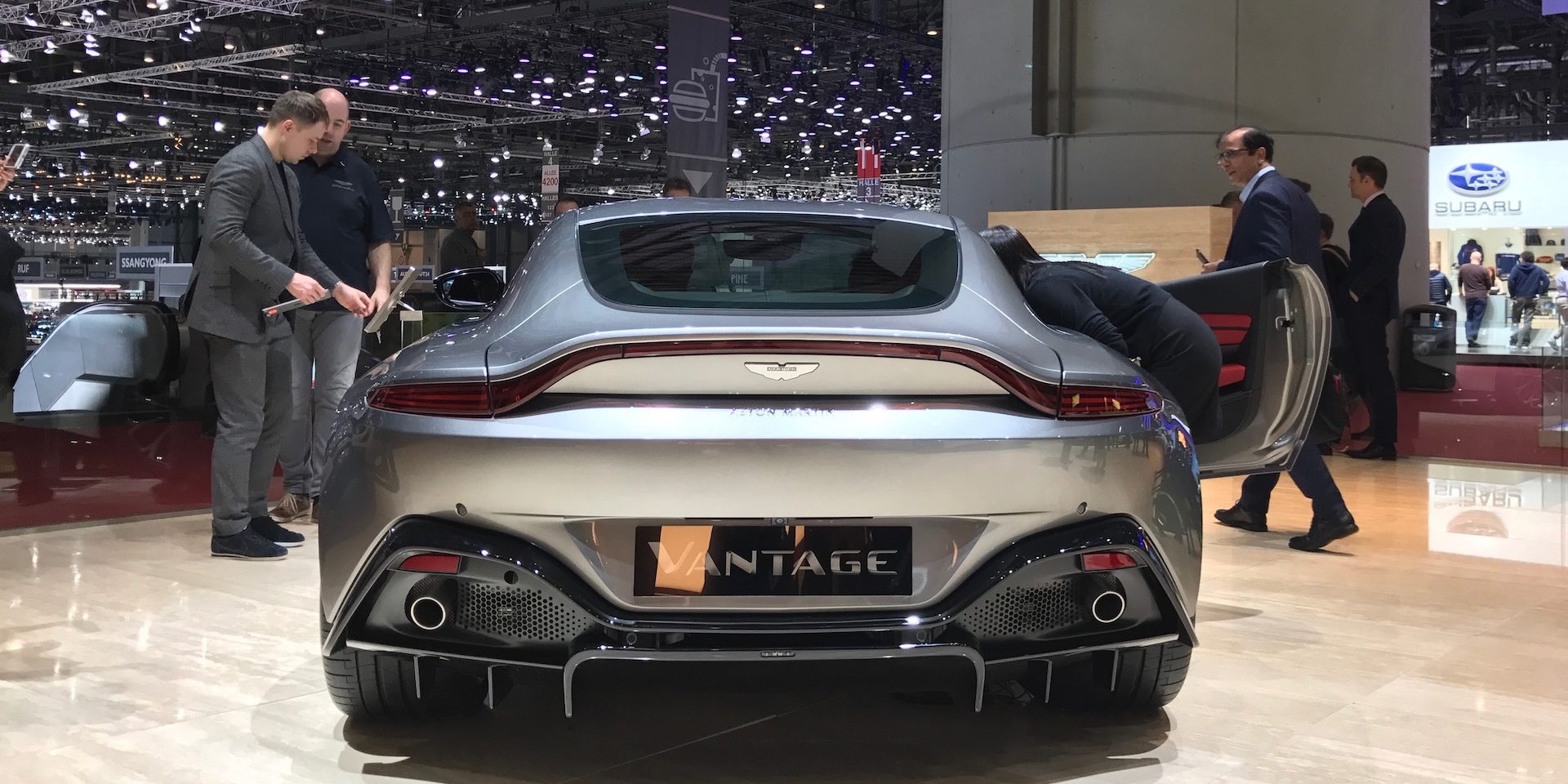 aston-martin-ginevra-2018