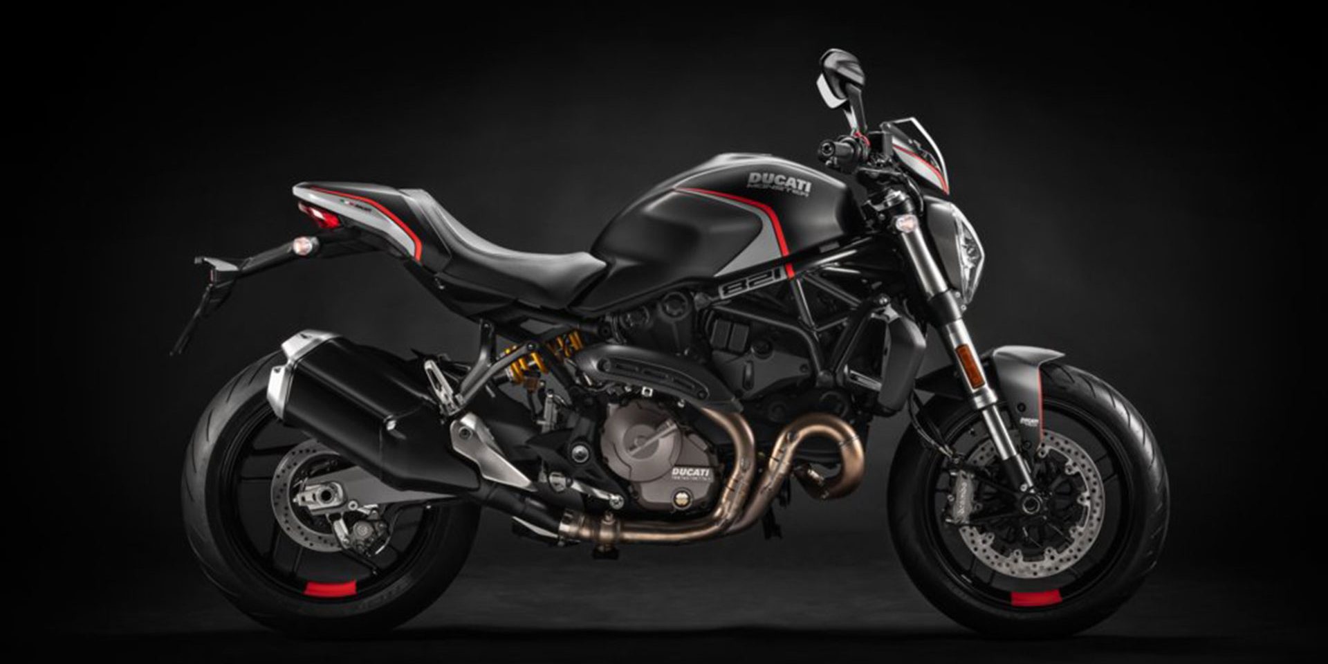 ducati-monster-821-stealth