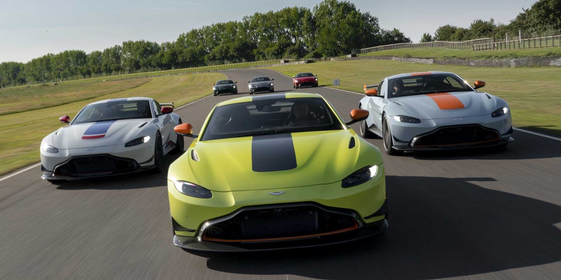 aston-martin-vantage-heritage-racing-edition