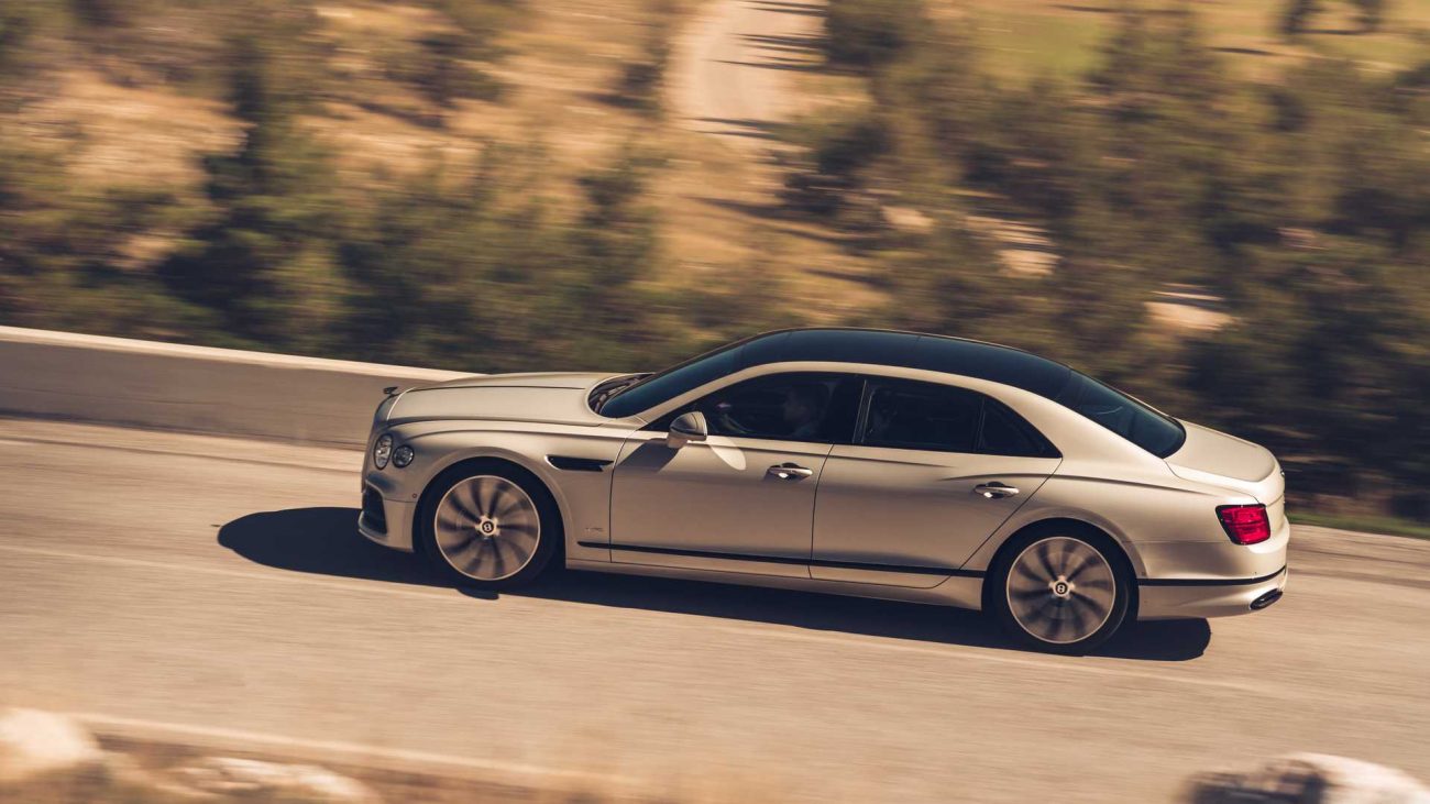 bentley-flying-spur-blackline-specification