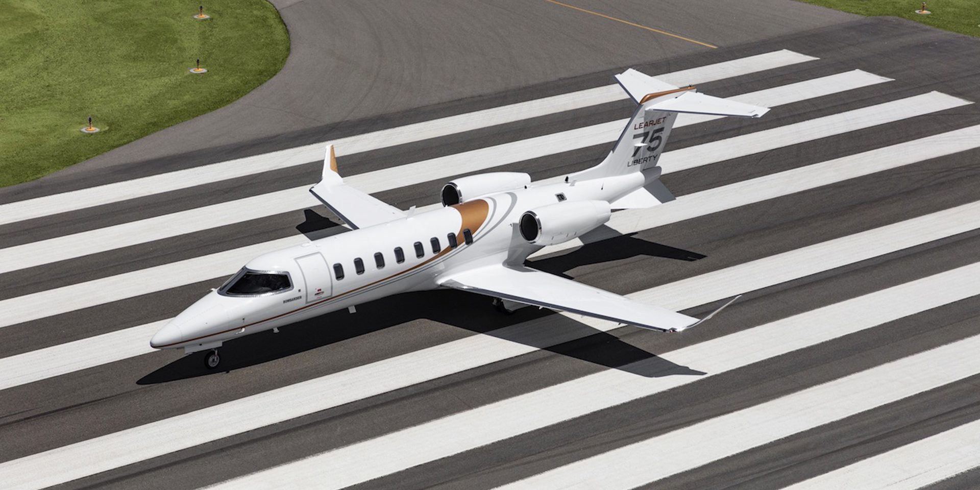 Bombardier Learjet 75