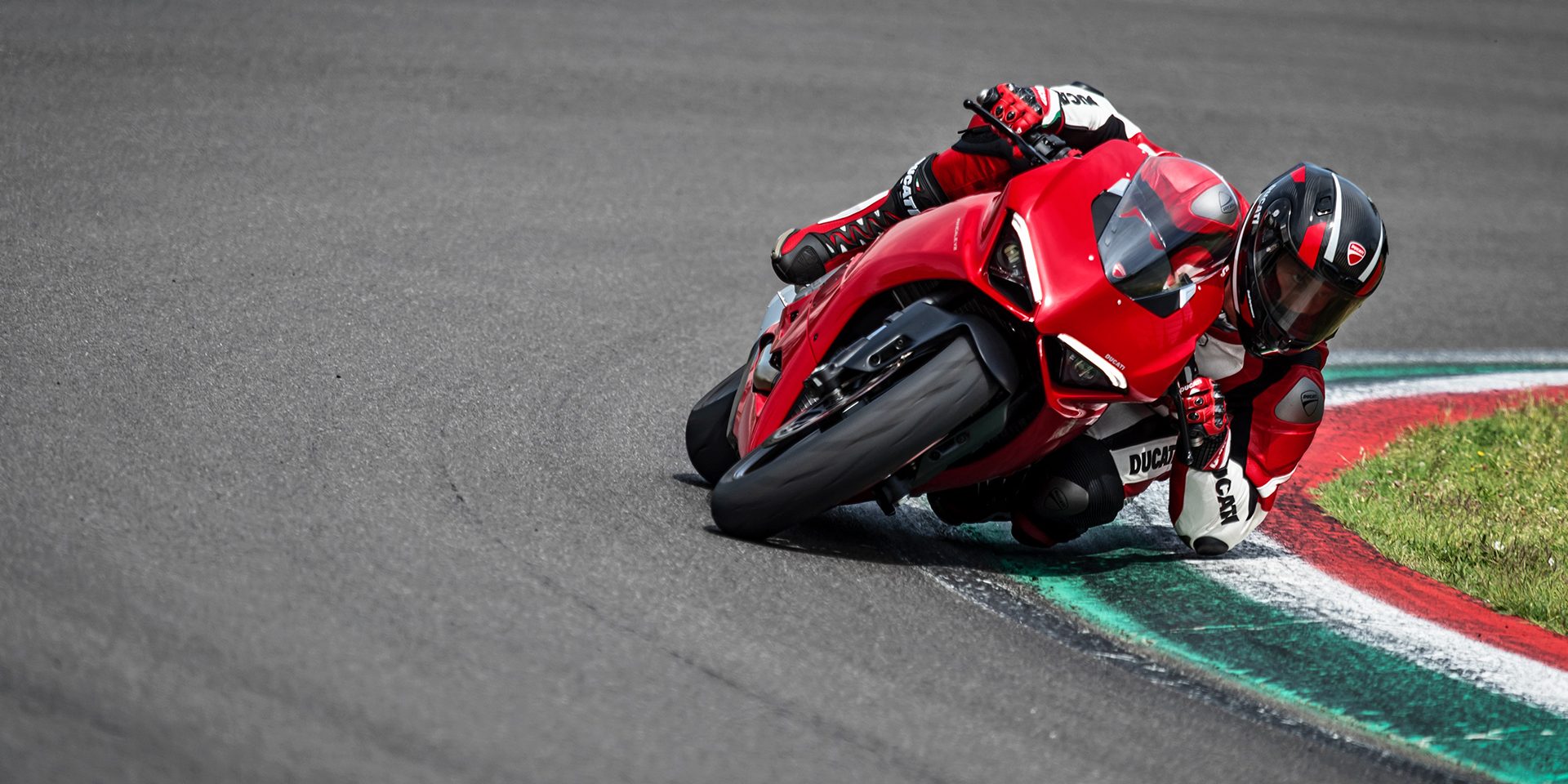 ducati-panigale-v2