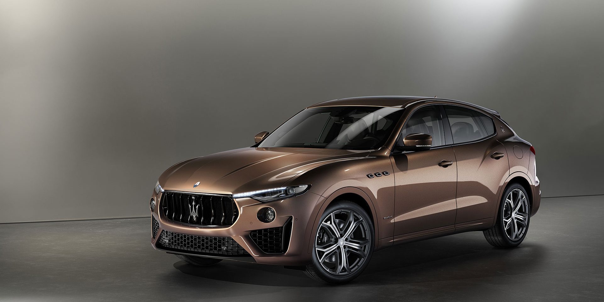 maserati-levante-s-q4-gransport-zegna-pelletessuta