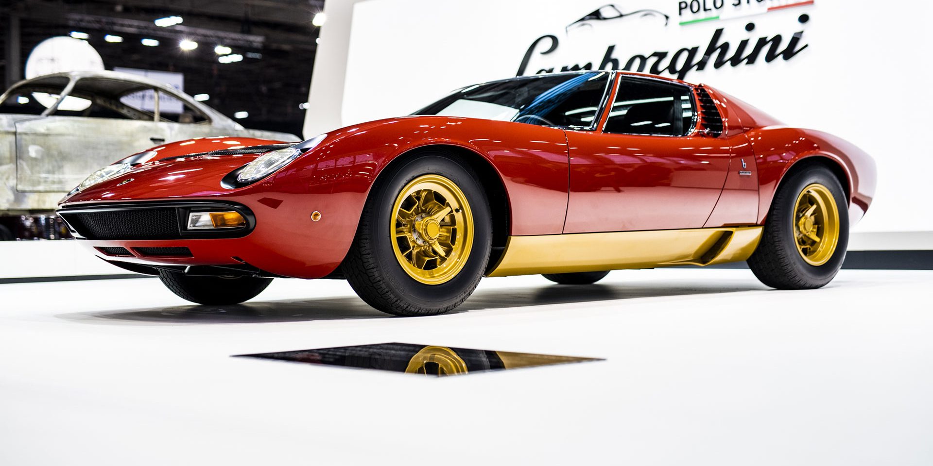 lamborghini-miura