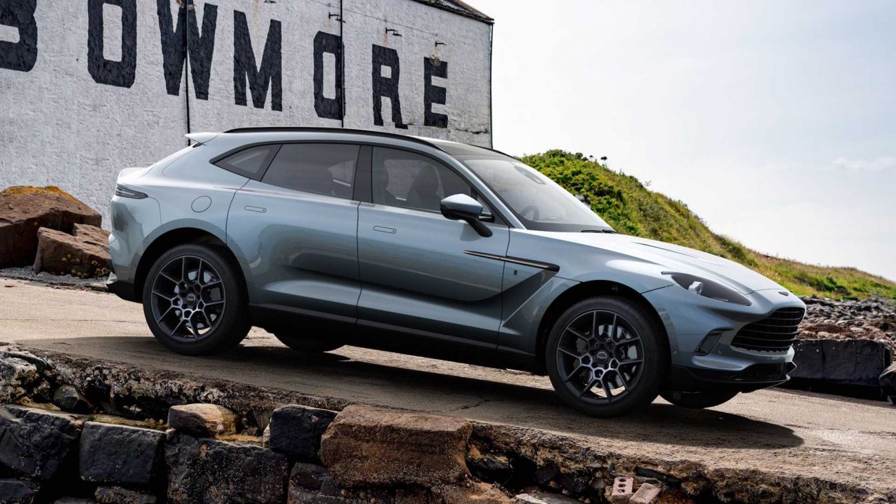 aston-martin-dbx-bowmore-edition