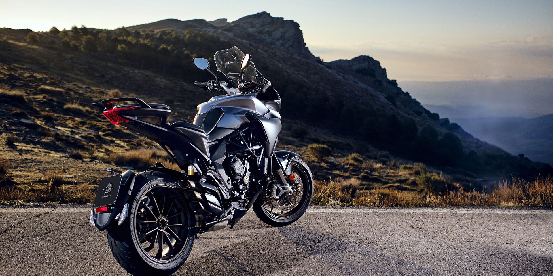 mv-agusta-turismo-veloce-my-2021