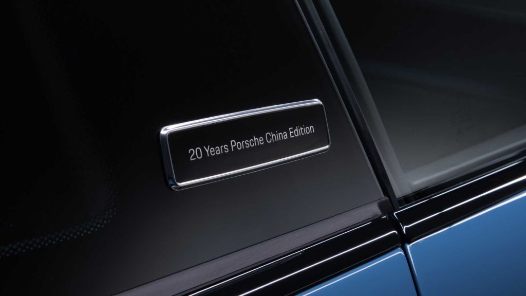 porsche-911-turbo-s-porsche-china-20th-anniversary-edition