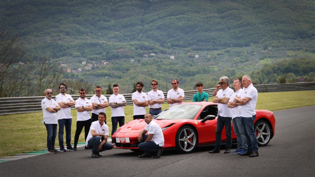 fabio-barone-ferrari-f8-tributo-guinness-world-record-2021-test-(147)