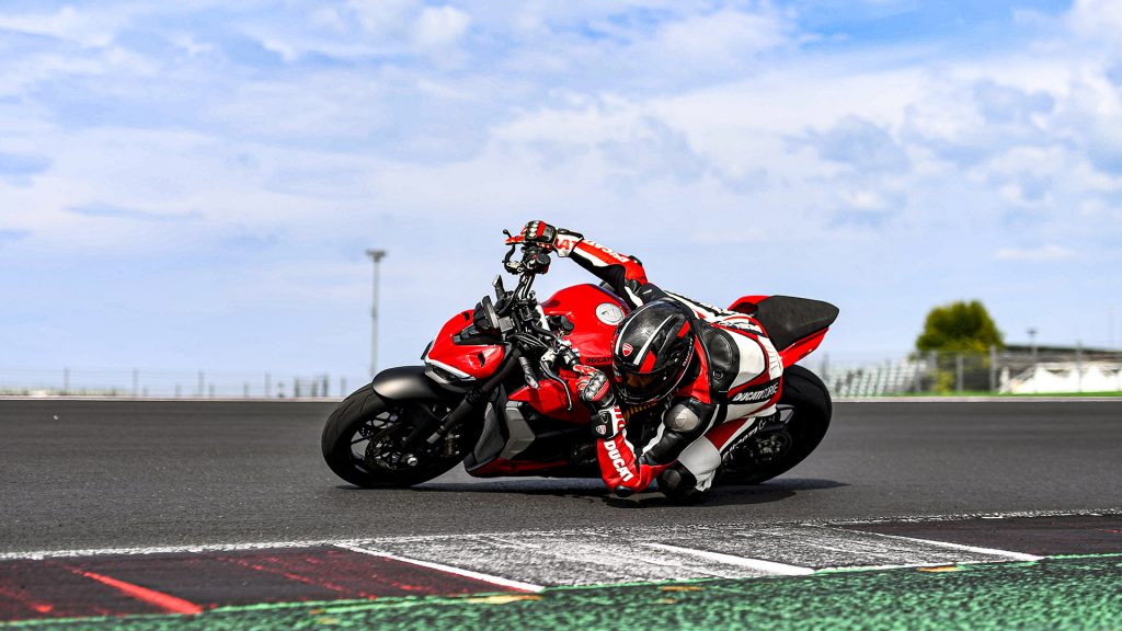 ducati-streetfighter-v2