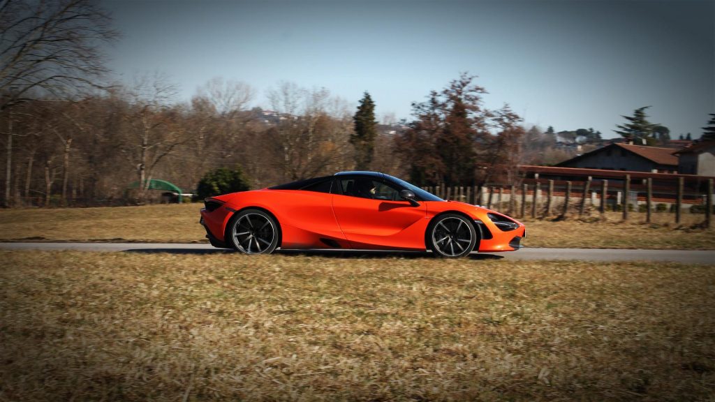 mclaren-720s-spider-prova-test (40)