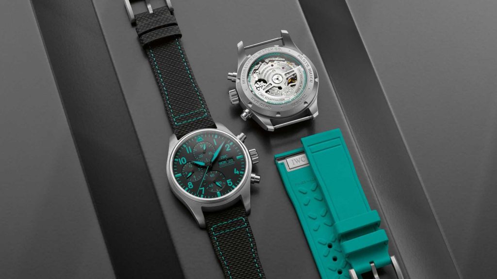 iwc-schaffhausen-pilots-watch-chronograph-41-edition-mercedes-amg-petronas-formula-one-team (3)