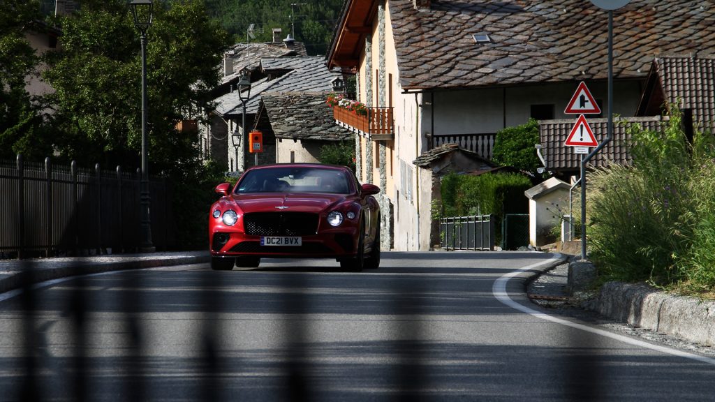 bentley-continental-gt-speed-prova-test (47)