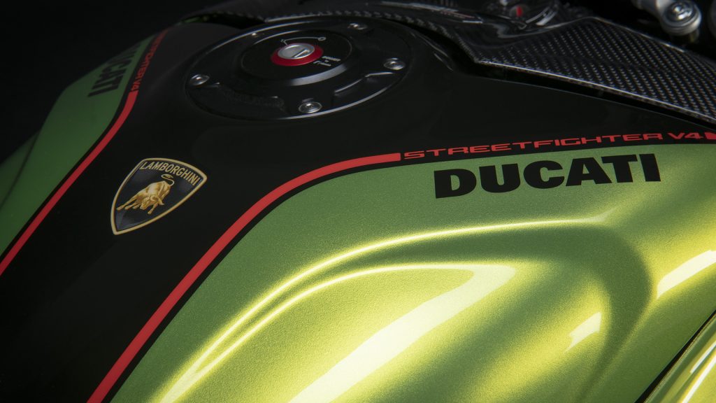 ducati-streetfighter-v4-lamborghini