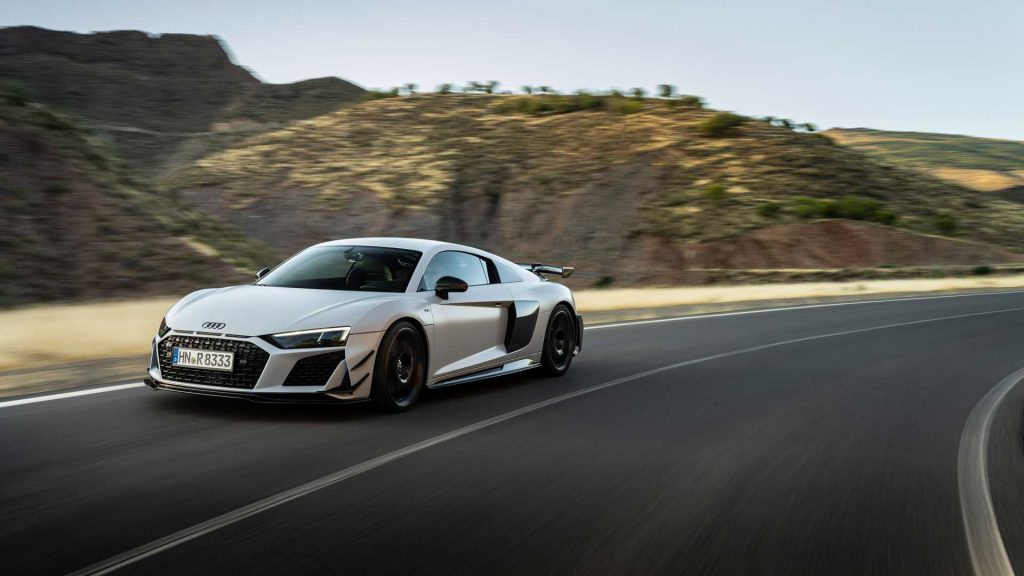 audi-r8-v10-gt-rwd