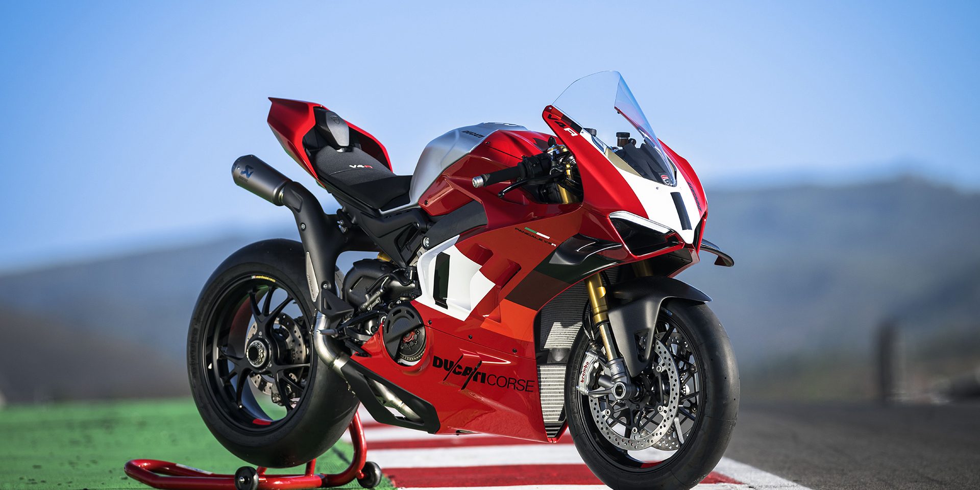 ducati-panigale-v4-r
