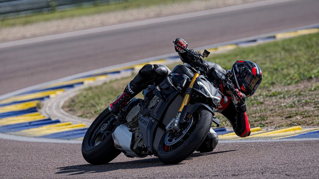 ducati-streetfighter-v4-my-2023