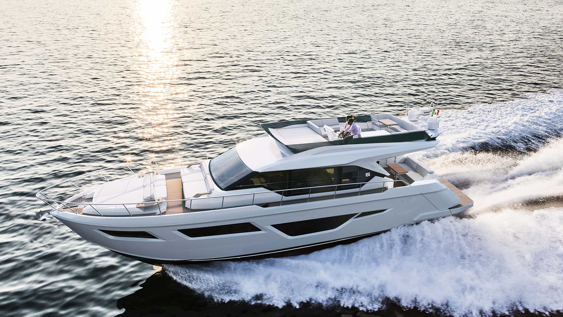 ferretti-yachts-580