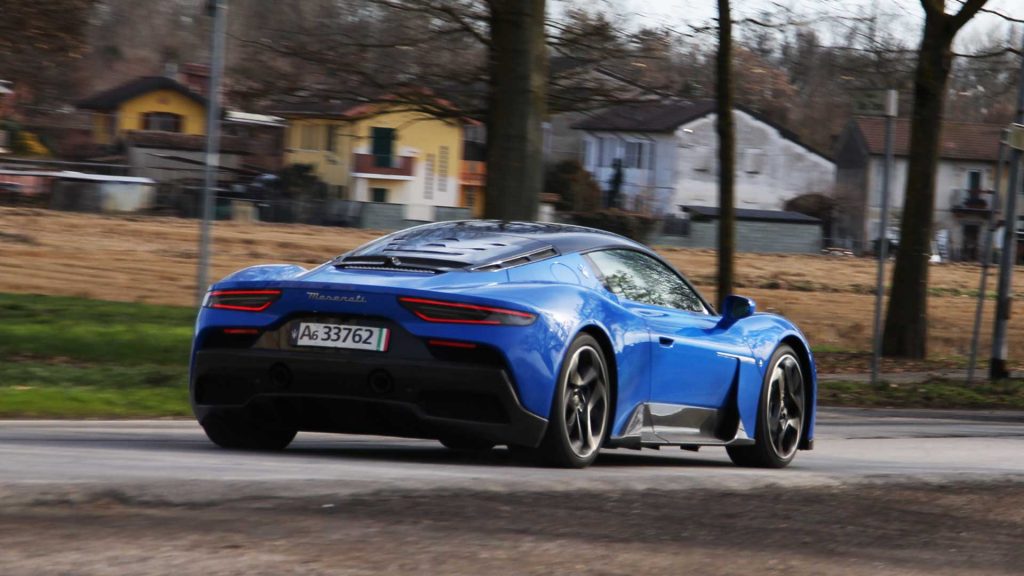 maserati-mc20-prova-test (37)