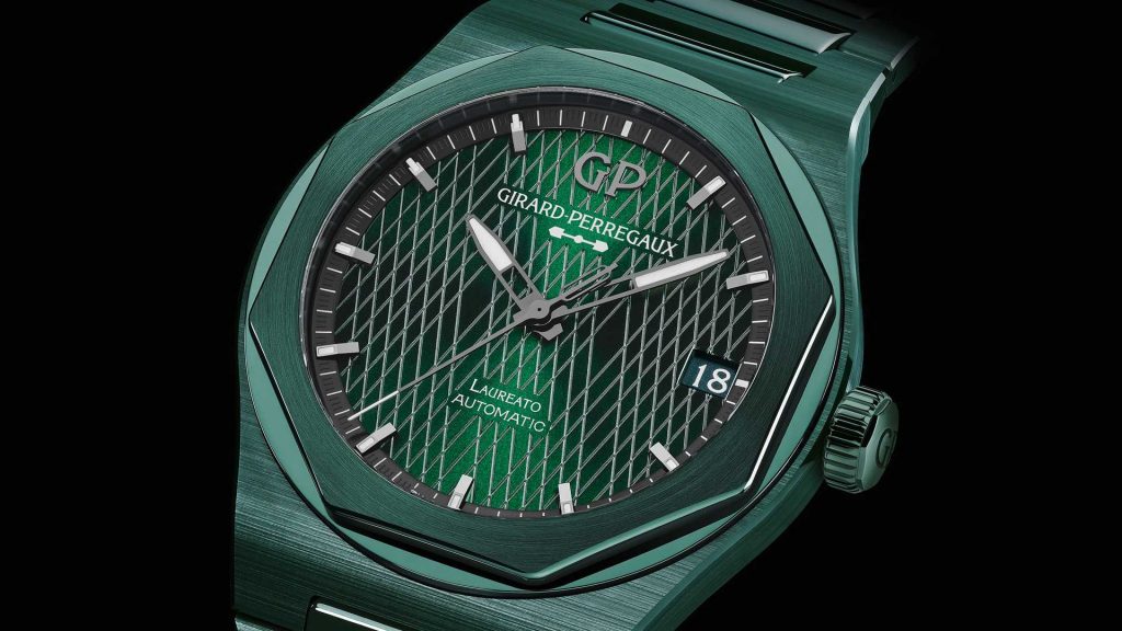 girard-perregaux-laureato-green-ceramic-aston-martin-edition