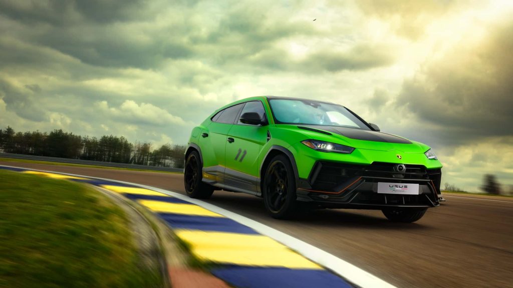 lamborghini-urus-performante-essenza-scv12-special-edition