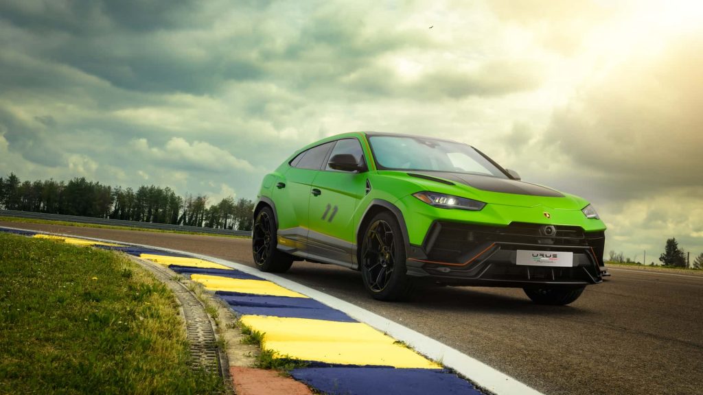 lamborghini-urus-performante-essenza-scv12-special-edition