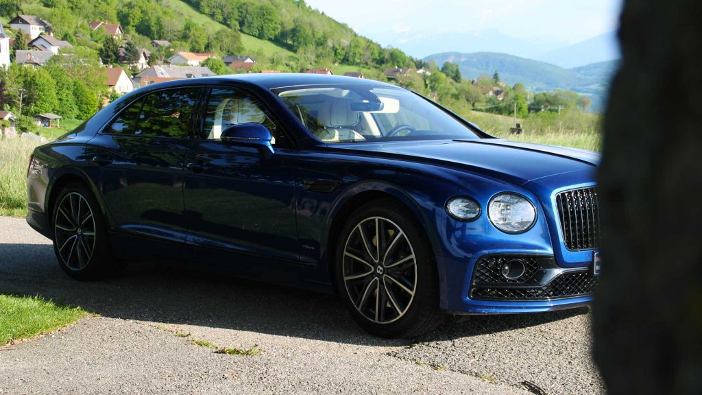 bentley-flying-spur-v8-azure-prova-test (104)