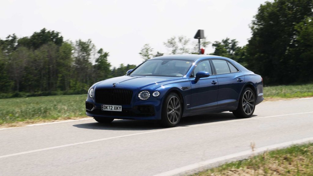 bentley-flying-spur-v8-azure-prova-test (33)