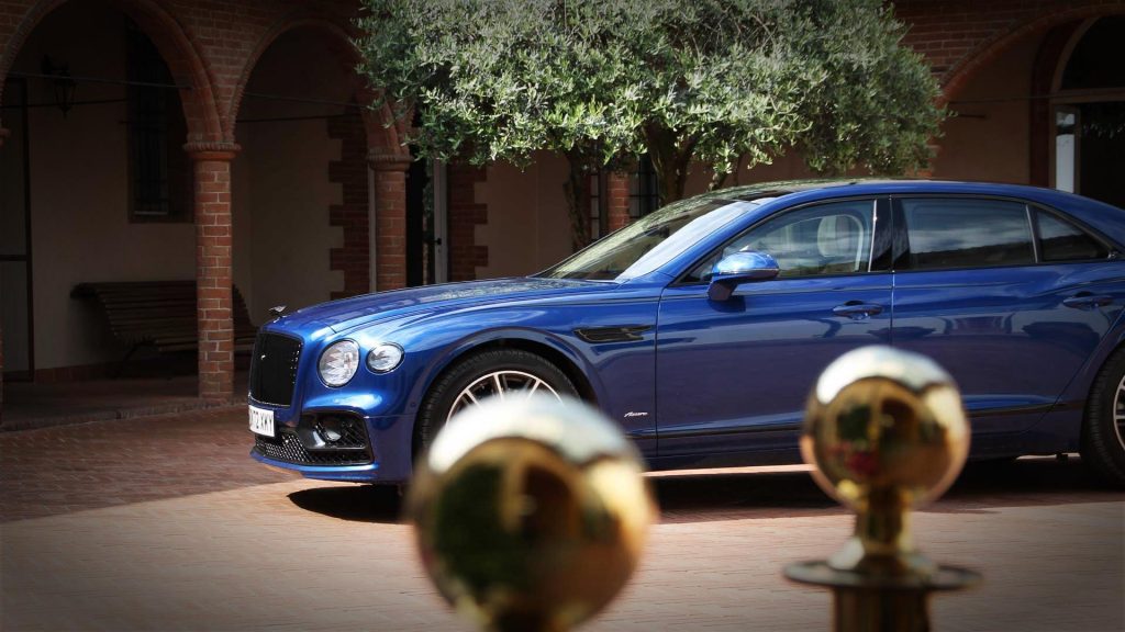 bentley-flying-spur-v8-azure-prova-test (48)