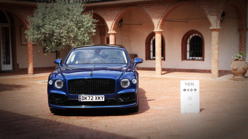 bentley-flying-spur-v8-azure-prova-test (56)