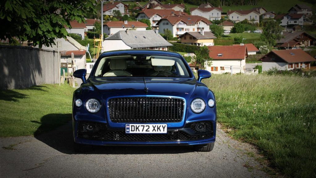 bentley-flying-spur-v8-azure-prova-test (59)