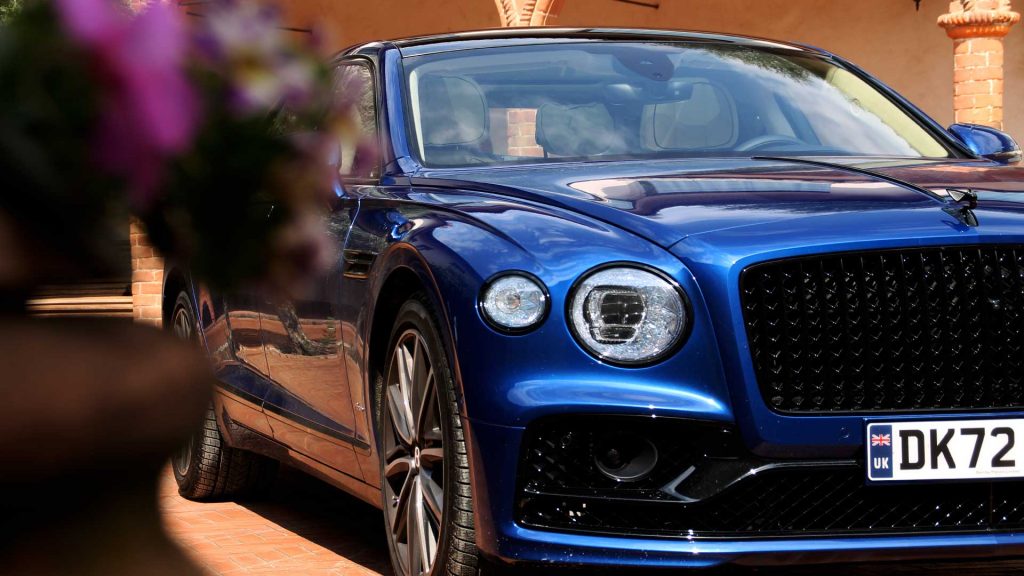 bentley-flying-spur-v8-azure-prova-test (89)