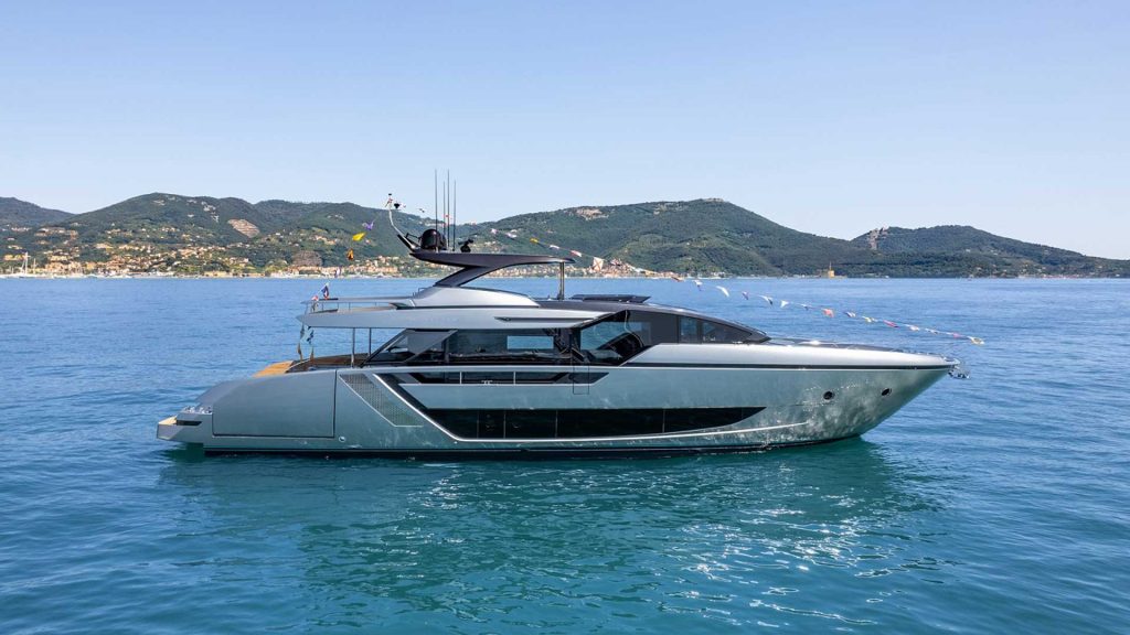 riva-82'-diva