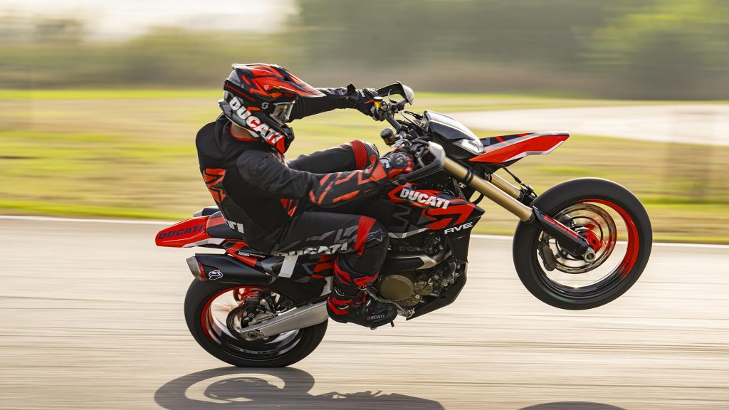 ducati-hypermotard-698-mono