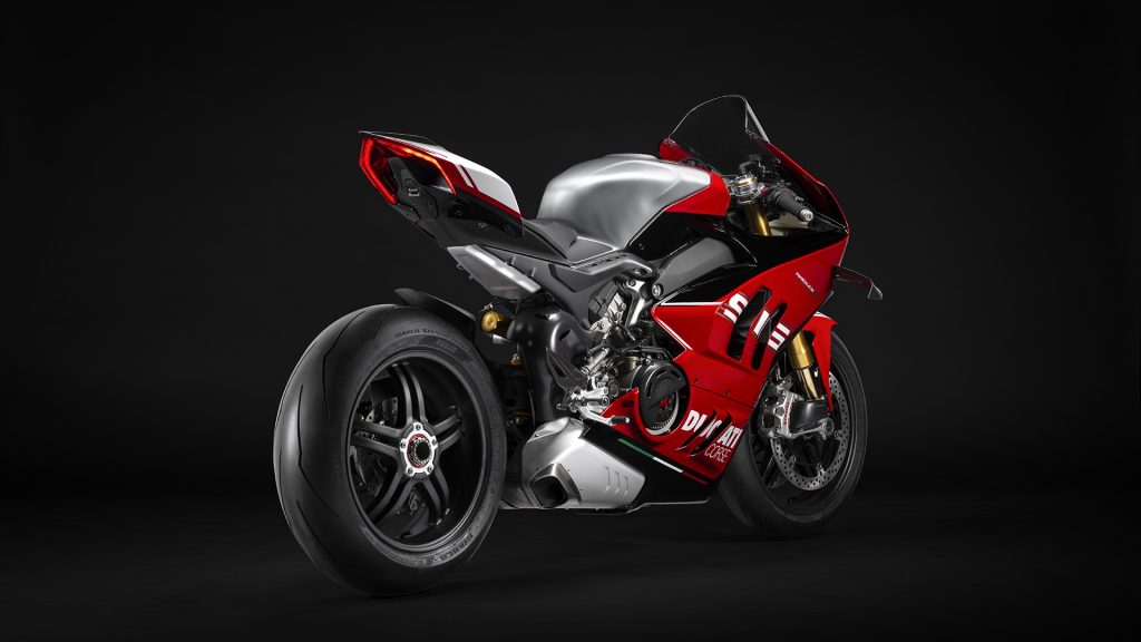 ducati-panigale-v4-sp2-30°-anniversario-916