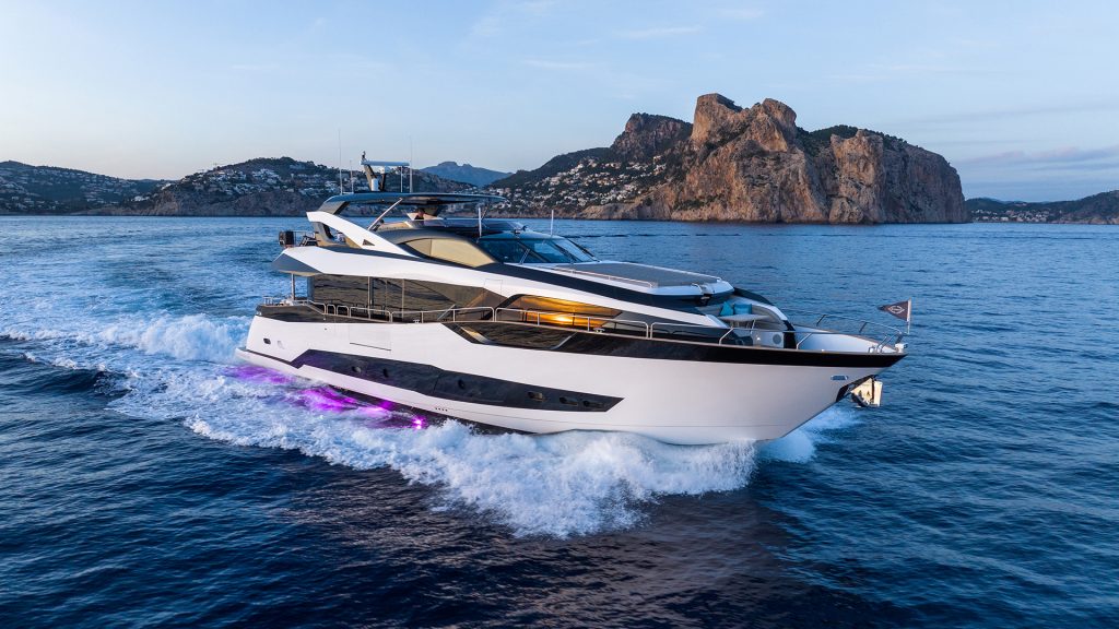 sunseeker-95-meros-yachtsharing