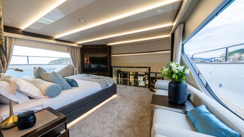 sunseeker-95-meros-yachtsharing