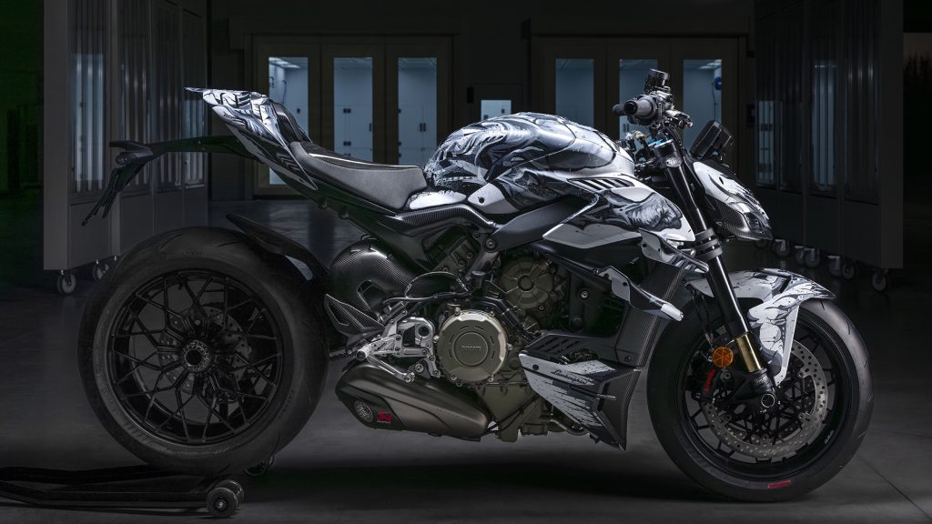 ducati-lamborghini-centauro-minotauro-streetfighter-v4-huracan-evo-(31)